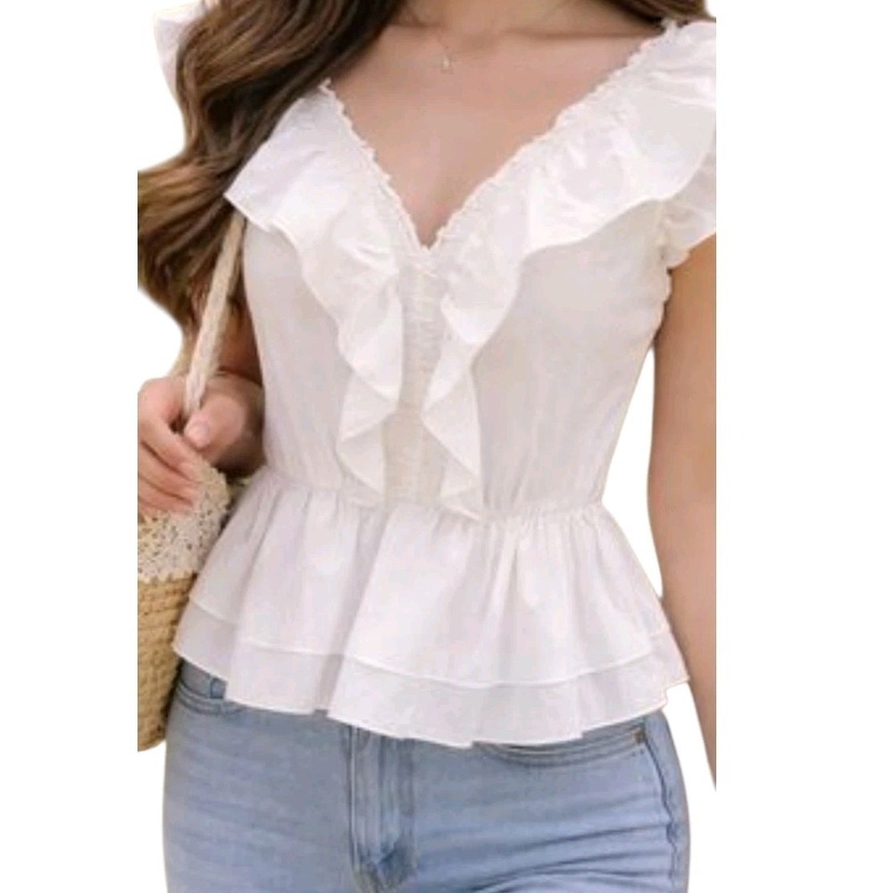 CeCe Women's Size Small White All Cotton Sleeveless Ruffled India Pendulum Top